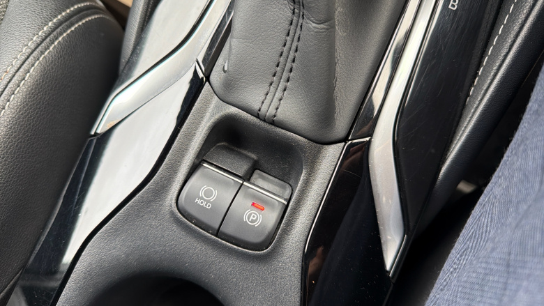 Toyota Corolla 1.8 VVT-i Hybrid Design 5dr CVT Hybrid Hatchback